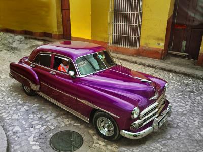 Magenta Taxi